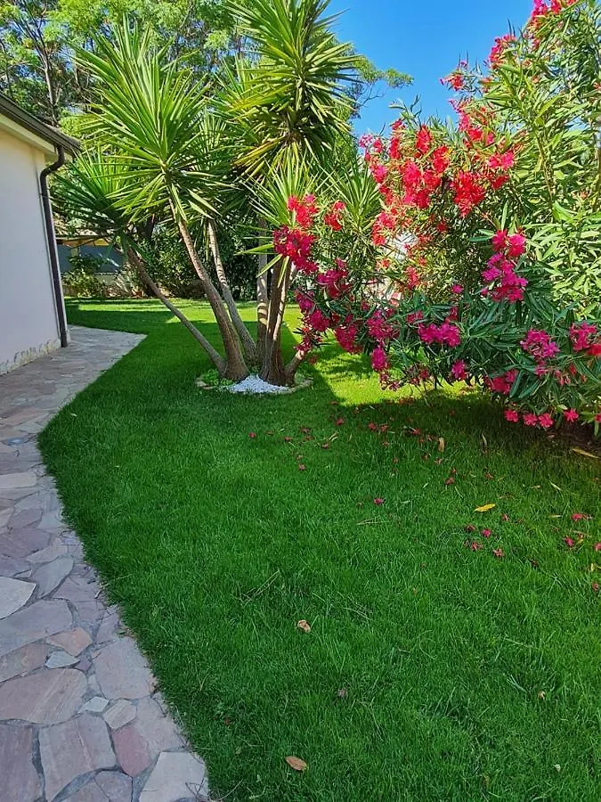 Gentarrubia Bed & Breakfast Capoterra