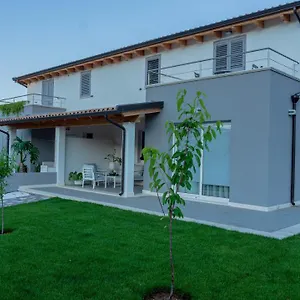 Bed and breakfast Montrabu